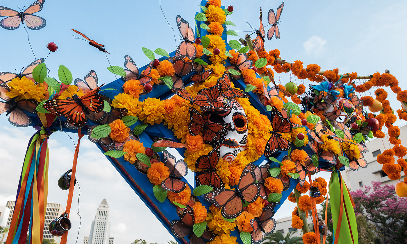 Remembering lost loved ones in Oaxaca on Mexico's Day of the Dead holiday, Arts and Culture