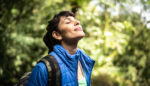 How to Turn a Beach Day Into a Transformational Experience—For You and For the Earth