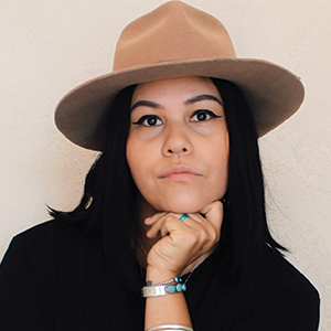 Aly McKnight's headshot