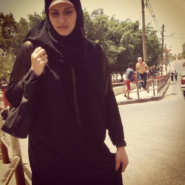 Woman in Gaza photo by Mateo Hoke
