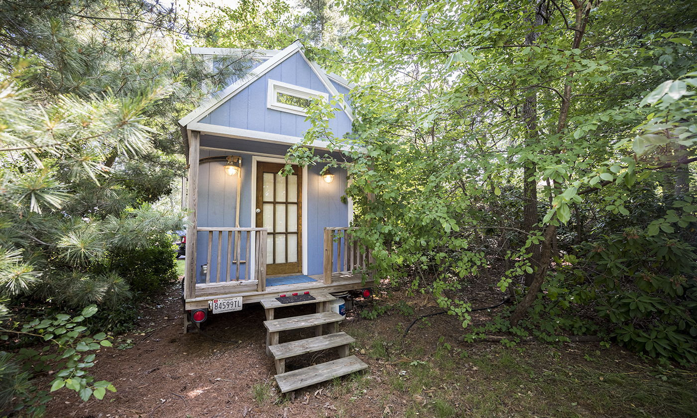 howtobuildatinyhouse.jpg