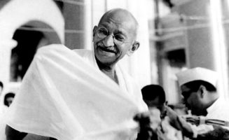 Mahatma_Gandhi_laughing 650.jpg