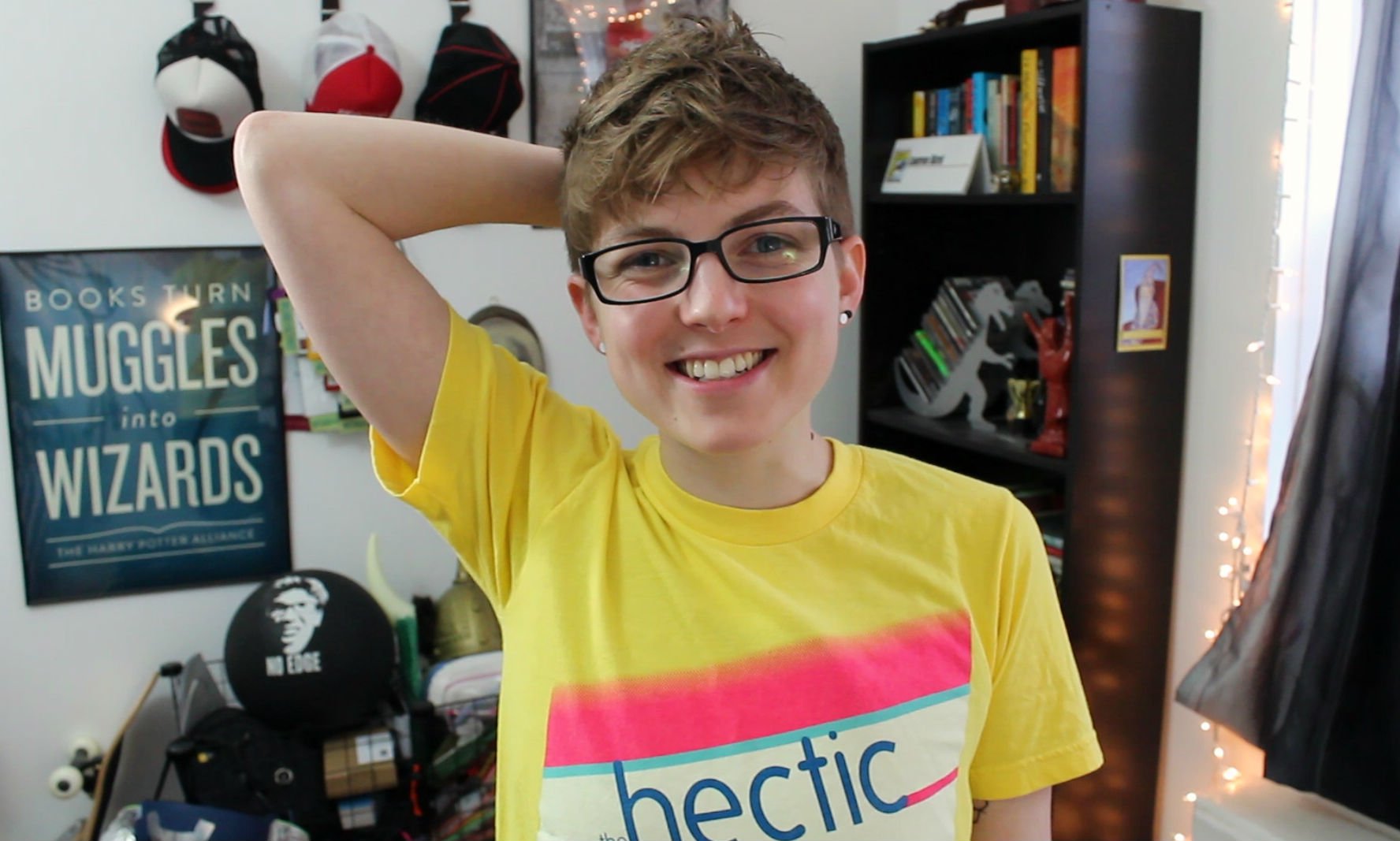 This Harry Potter Enthusiast Just Came Out as Trans on YouTube—And Thousands of People Are Watching‏