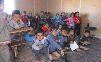 KidsinClass_650.gif