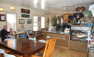 Dryhootch Coffeeshop photo by Ricardo Torres