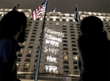 Light Projection about TPP. Photo by Jerrick Romero / Backbone Campaign.
