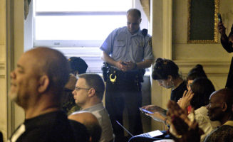 police-social-media-database-plain-view-project.jpg