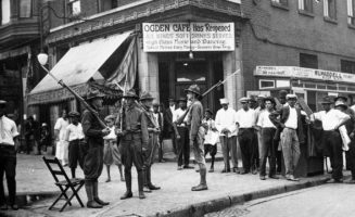 1. chicago-race-riots-1919-cafe.jpg