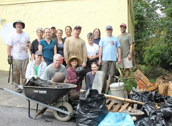 EPA Volunteers. Photo courtesy Lisa Gordon.